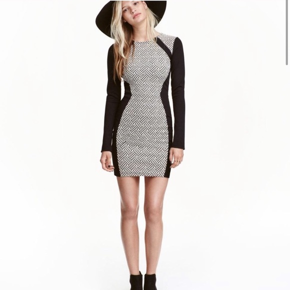 ✨ BLACK AND WHITE BODYCON H&M DRESS ✨ - Picture 4 of 7